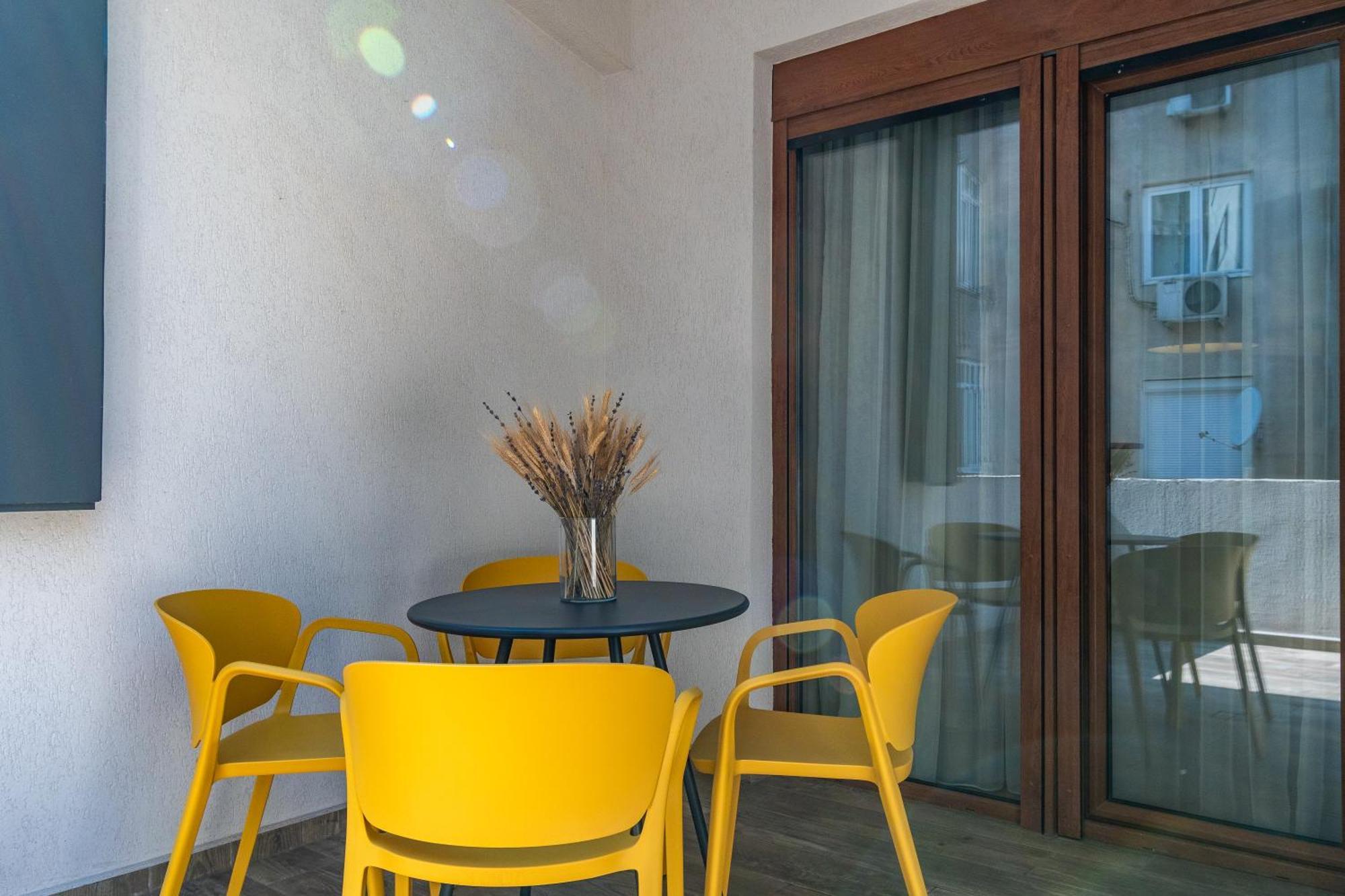 Maison Bucarest Apartments By Olala Homes Esterno foto